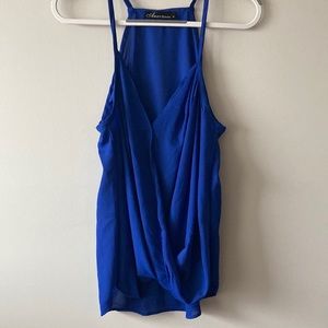 Auxo Collection women’s blue sleeveless tank top